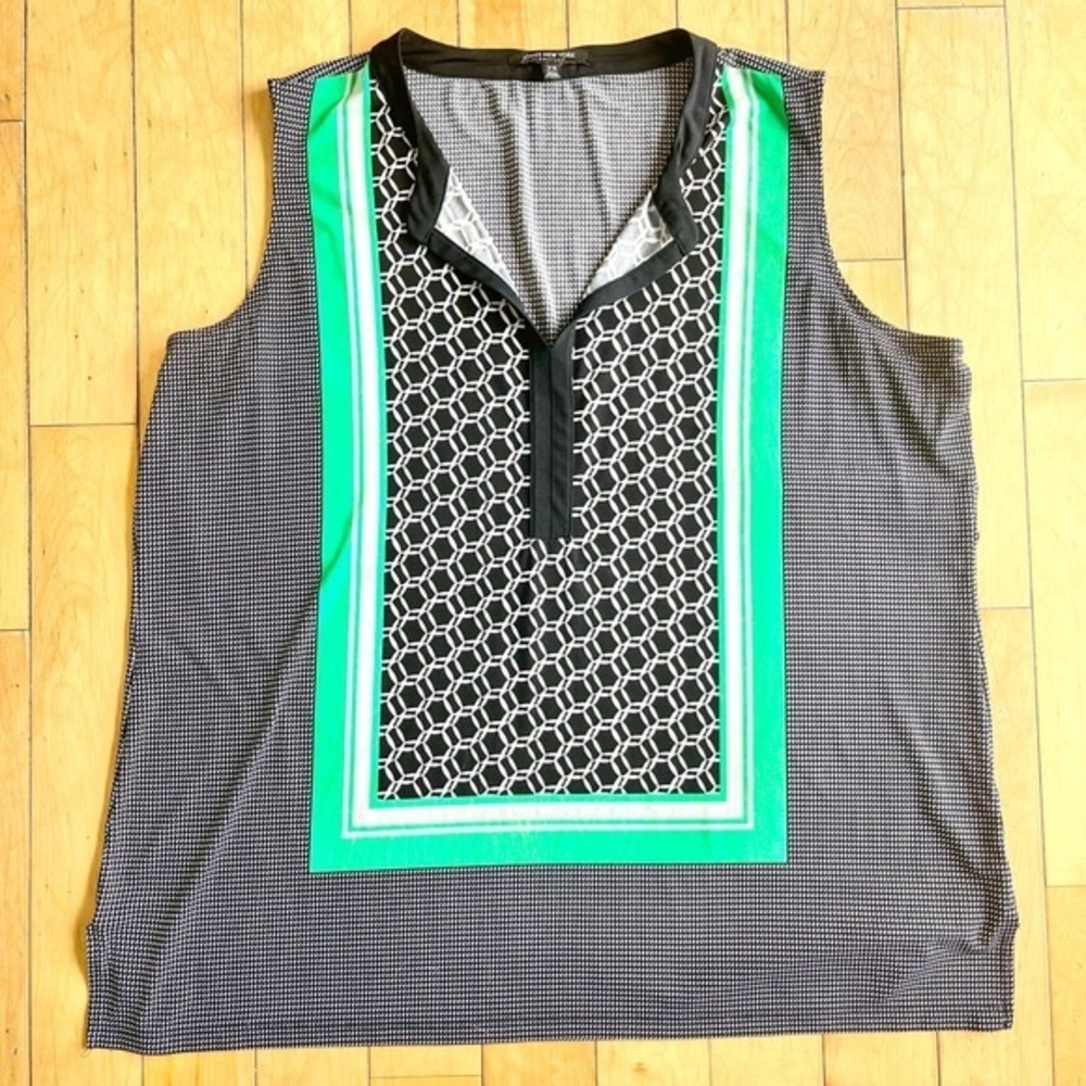 Jones New York Geometric Sleeveless V‑Neck Tank Top Blouse Size 2X
